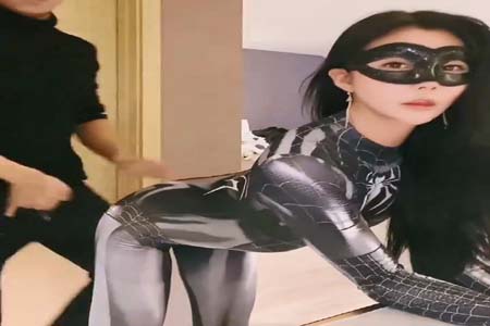 极品反差女神〖Vivian〗生活想要过的去 帽子必须带点绿 精心设计每一次出轨方式 极度淫骚